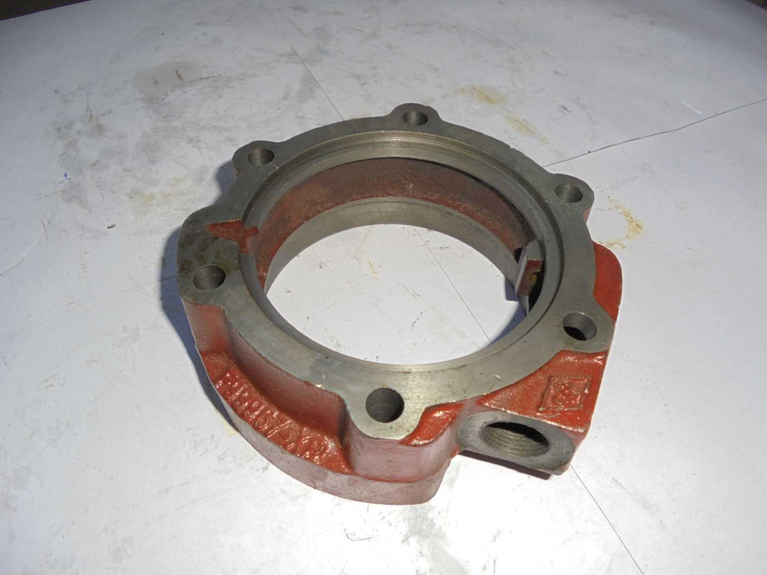 Крышка заднего подшипника выходного вала КПП FULLER RT-11509C