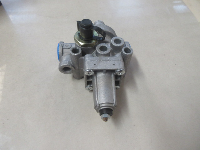 Клапан избыточного давления CDM855,LG853.08.08
